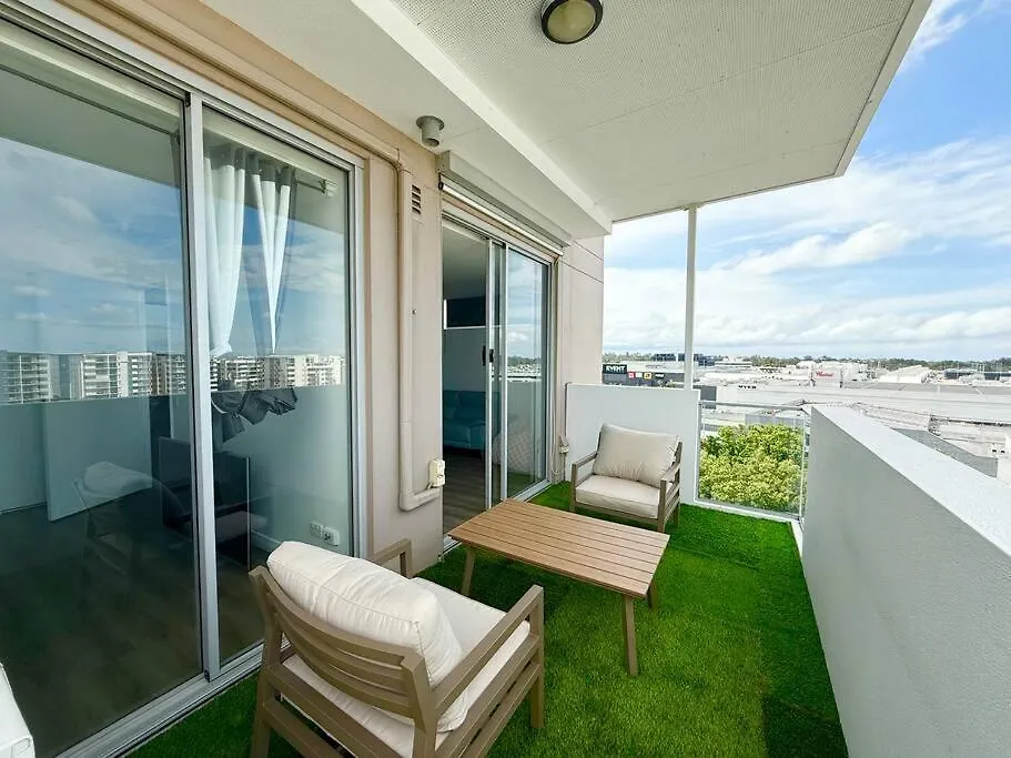 Spacious Newly Renovated 3-Bedroom Apartment Opposite Westfield Chermside Brisbane