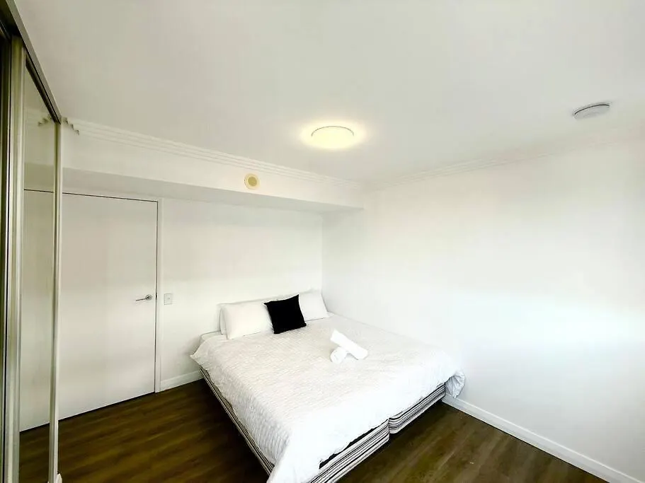 Spacious Newly Renovated 3-Bedroom Apartment Opposite Westfield Chermside Brisbane